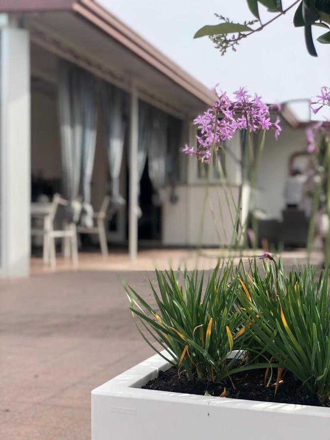 La Casa Del Viaggiatore 밀라초 외부 사진